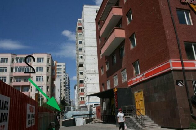  Photo 1