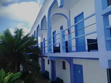 Tinian Lorilynns Hotel