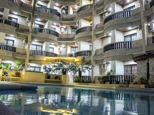 Island Hotel Saipan - Photo2