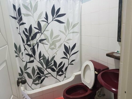Lee's Home2 - Photo2