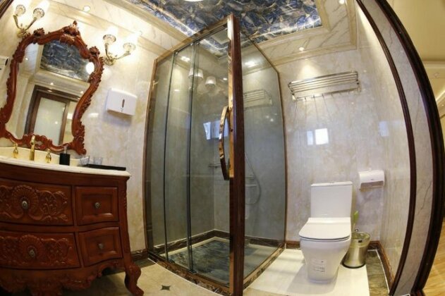 White Palace Saipan - Photo3