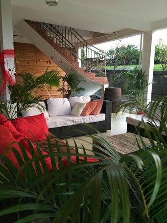 La Colline Bed & Table - Photo2