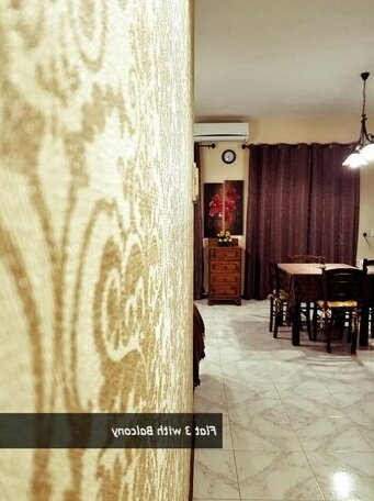 Pretty Bay Apartments - Photo3