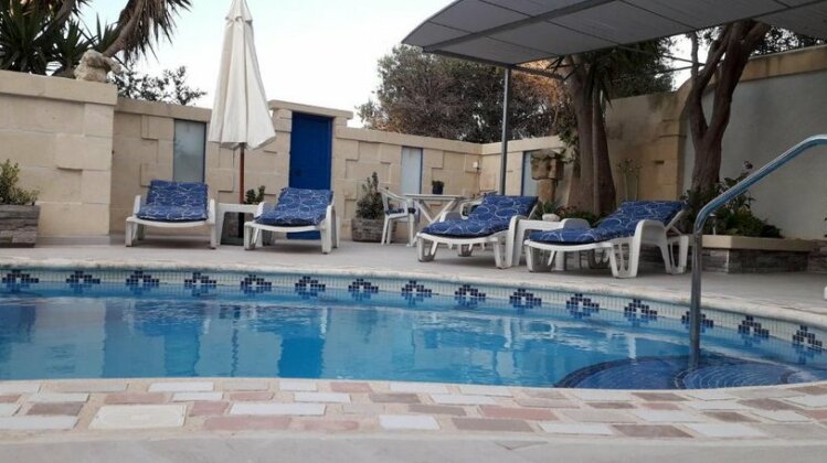 Maxija B&B - Palm - Photo4