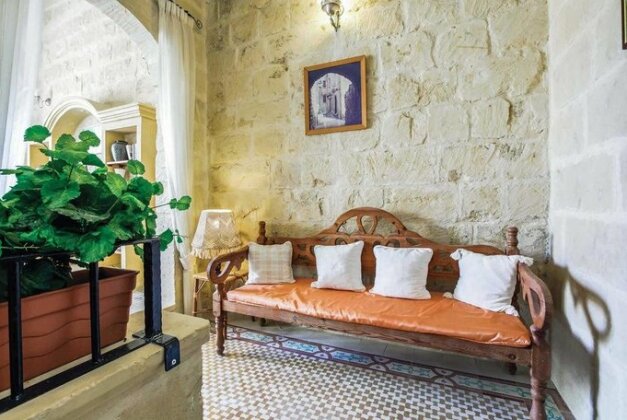 Tal Blata - Photo2