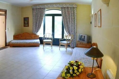 Village Ta' Sbejha - Photo4