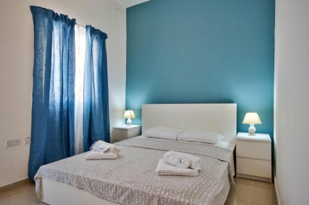 Gzira Bright and Spacious 1-bedroom - Photo3