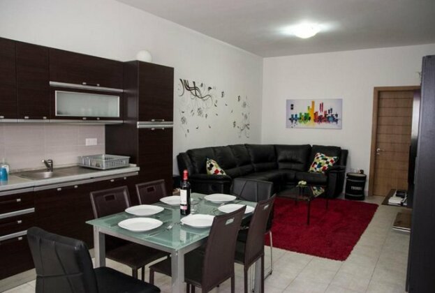 SeaBreeze Apartment in Gzira Malta - Photo2