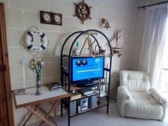 Coral Reef Flat 7 - Photo2