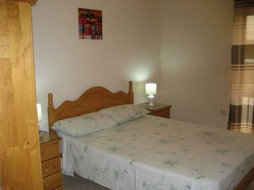 Dolphin Court - Photo3
