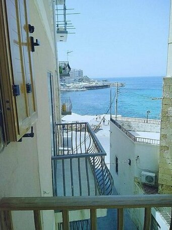 Neptune Apartment Marsalforn - Photo4