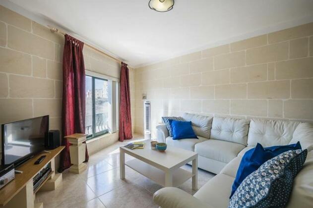 Salini Court - Photo2