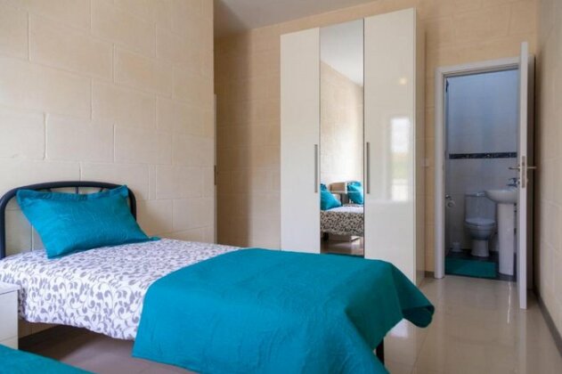 Sea View Apartment Marsalforn - Photo5