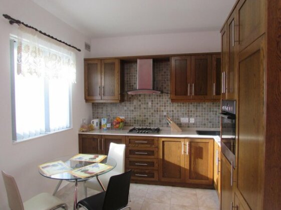 Panoramic Penthouse with sea & country views - Photo4