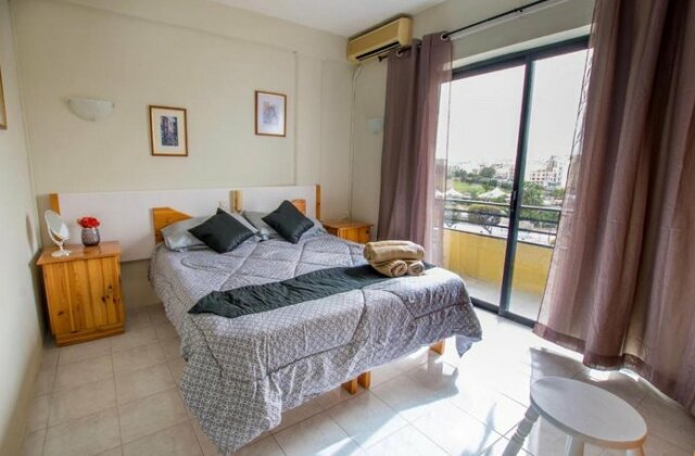 Seafront guesthouse Marsaskala - Photo2