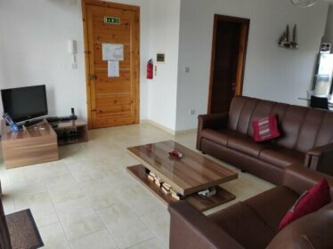 Spacious Penthouse 5 Minutes Walk From The Sea