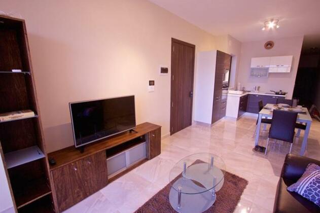 Topaz Marsaskala - Photo5