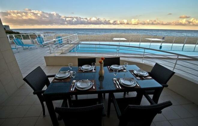 Watersedge Complex - Photo5