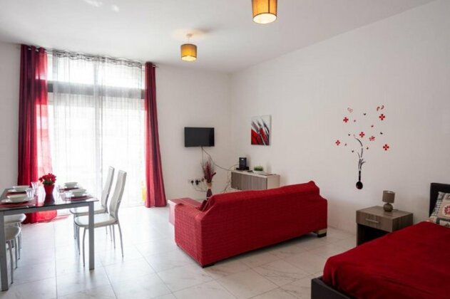 Seafront apartment between Valletta and Sliema - Photo4