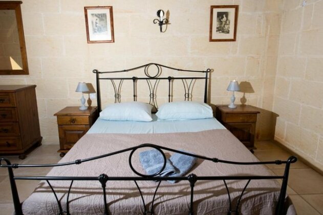 Holiday Farmhouse with Private Pool in Nadur Gozo - Photo5