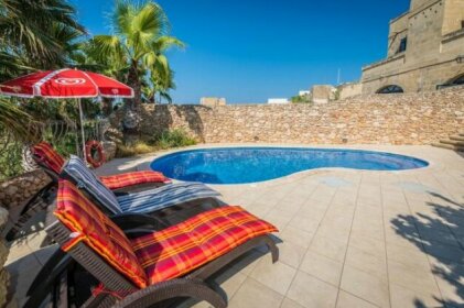 Holiday Farmhouse with Private Pool in Nadur Gozo