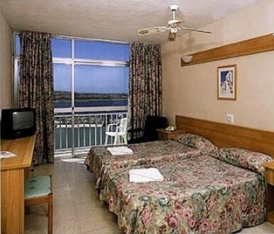 Qawra Inn Hotel - Photo3