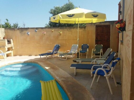 Gozo Rustic Farmhouse with stunning views and swimming pool - Photo2