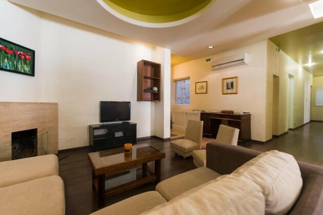 Balluta Bay Large Air-Conditioned 3 Bedroom Apartment