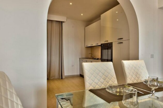 Exceptional Views Seafront 3 bedroom - Photo5