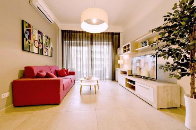 Luxury Apartment With Pool Sliema - Photo2