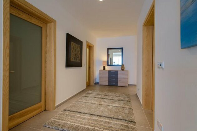 Seafront Apartment Sliema - Photo3