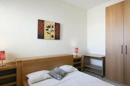 Side SeaView Apt Sliema - Photo4