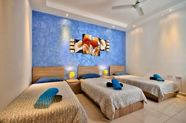 Sliema Apartment with Seaviews - Photo4
