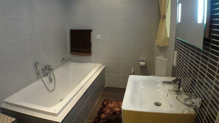 Eri Apartments 366 - Photo3