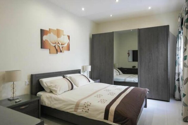 Oak Terrace - Photo4