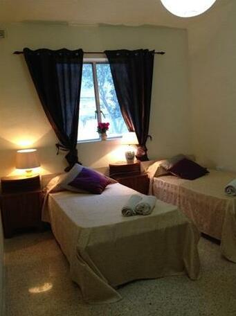 Perry Court - Photo5