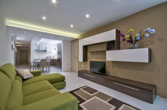 Ocean Drive Court C8 - Photo4