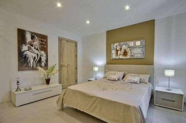 Ocean Drive Court C8 - Photo5