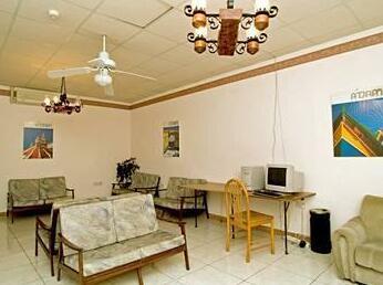 White Dolphin Complex - Photo5