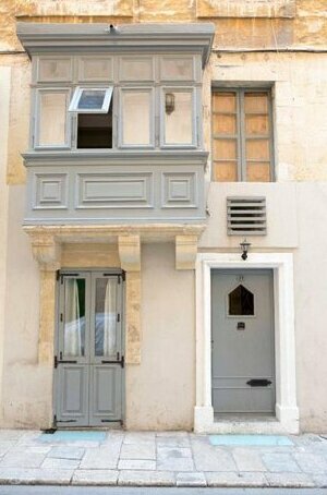 Valletta centre - 1 bedroom historic townhouse