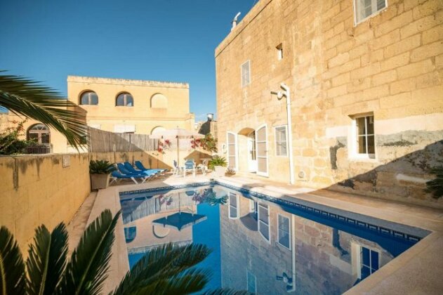 Girardu Holiday Home - Photo5