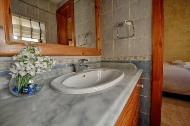 Gozo Inn - Photo4