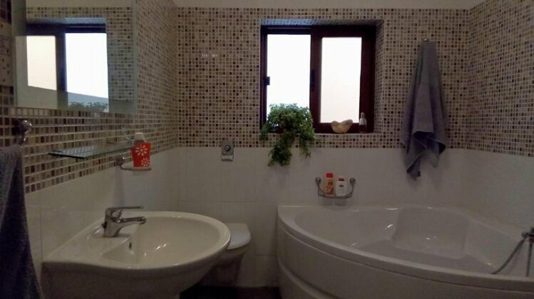 Rubis Victoria - Photo2