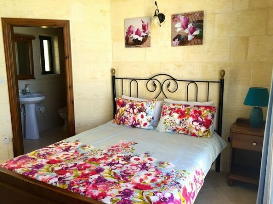 Ellie Boo Bed & Breakfast - Photo3