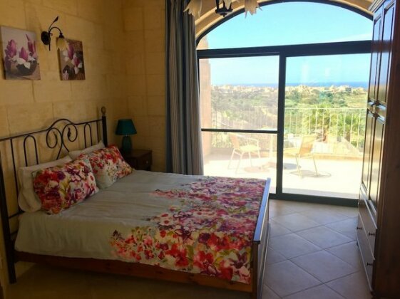 Ellie Boo Bed & Breakfast - Photo4