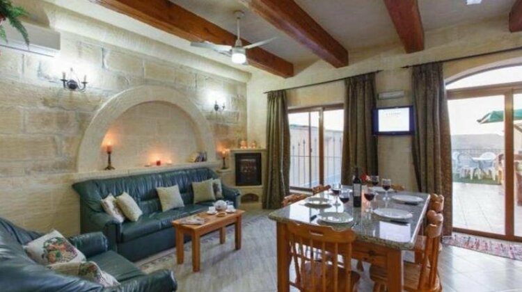 Pergola Farmhouses - Photo2