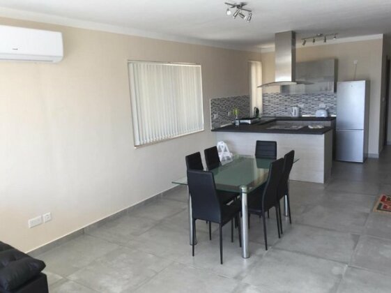 Maxim - Modern apartment - Photo5