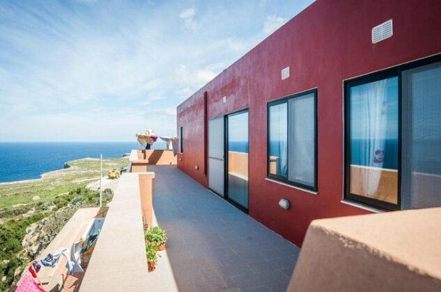 Hili Complex - Photo2
