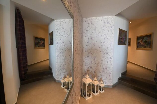 Saghtrija Luxury Apartments - Photo5