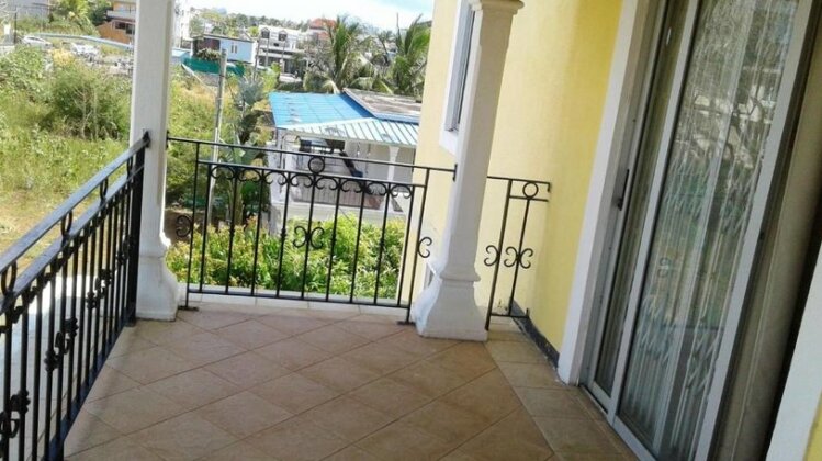 House With 2 Bedrooms in Trou aux Biches With Wonderful sea View Furnished Garden and Wifi - Photo2